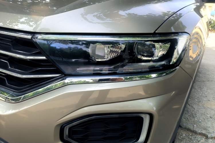 Used Volkswagen T-ROC 2018 230TSI DSG Two-Wheel Drive Advanced Version China V Standard Left Front Headlight