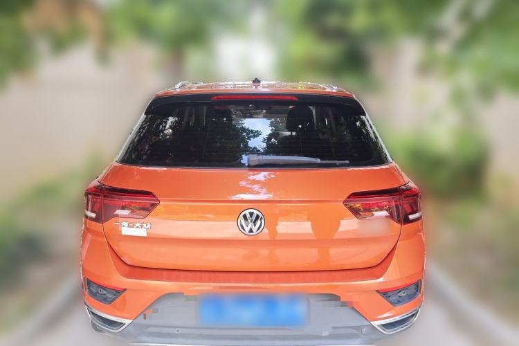 Used Volkswagen T-ROC 2018 230TSI DSG Two-Wheel Drive Advanced Version China V Standard Rear