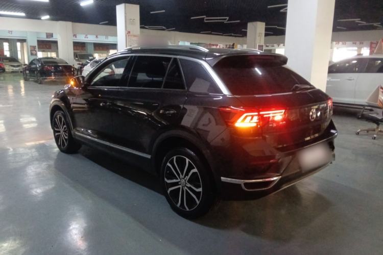 Used Volkswagen T-ROC 2018 280TSI DSG Two-Wheel-Drive Comfort Version China V Standard Exterior 2