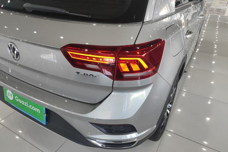 Used Volkswagen T-ROC 2018 280TSI DSG Two-Wheel-Drive Comfort Version China V Standard Right Rear Taillight