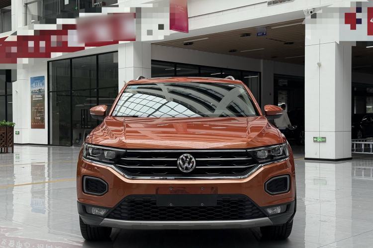 Used Volkswagen T-ROC 2018 280TSI DSG Two-Wheel-Drive Comfort Version China V Standard Engine Bay