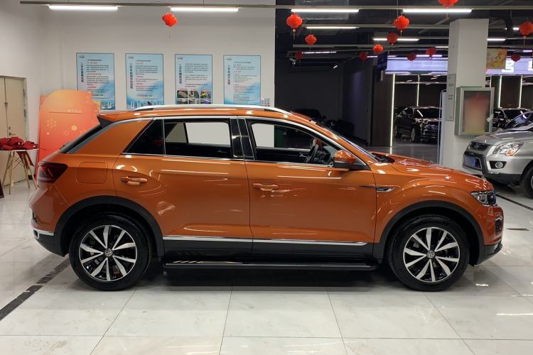 Used Volkswagen T-ROC 2018 280TSI DSG Two-Wheel-Drive Comfort Version China V Standard Exterior 3