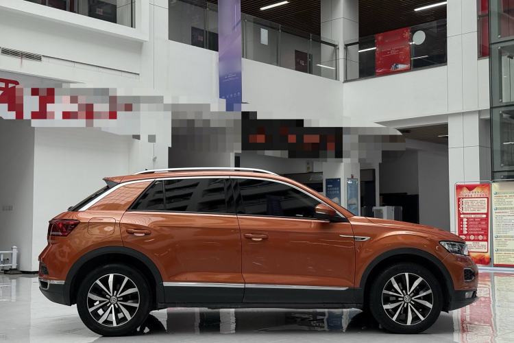 Used Volkswagen T-ROC 2018 280TSI DSG Two-Wheel-Drive Comfort Version China V Standard Exterior 4