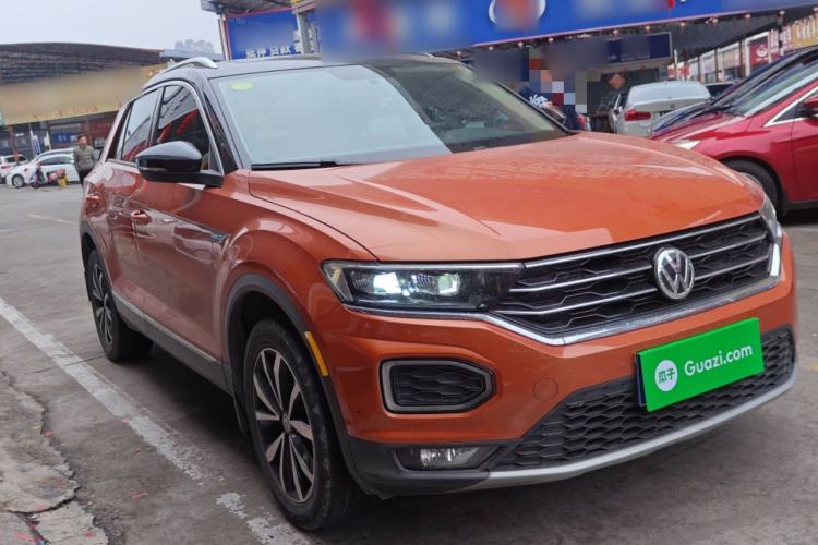 Used Volkswagen T-ROC 2018 280TSI DSG Two-Wheel-Drive Comfort Version China V Standard Front Right 45 Deg