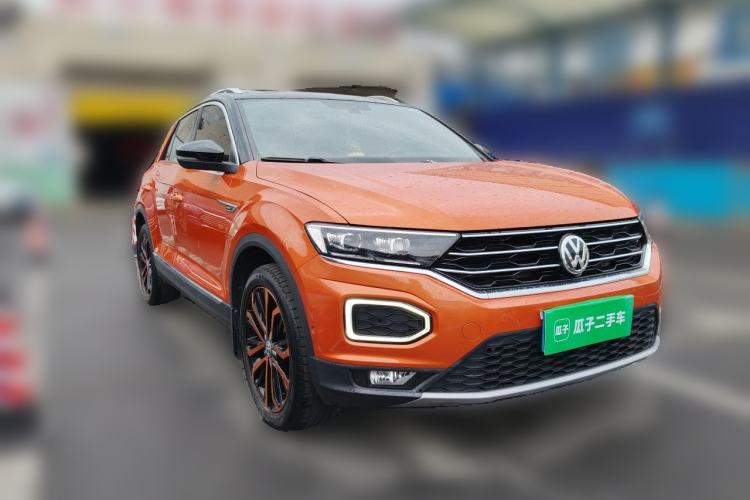 Used Volkswagen T-ROC 2018 280TSI DSG Two-Wheel-Drive Luxury Version China V Emission Standard Front Right 45 Deg