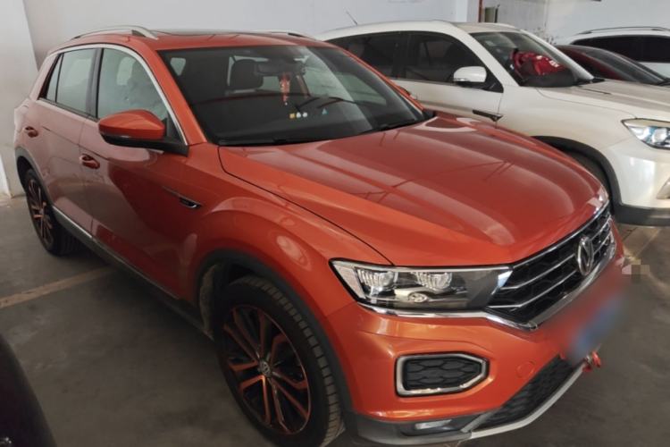 Used Volkswagen T-ROC 2018 280TSI DSG Two-Wheel-Drive Luxury Version China V Emission Standard Front Right 45 Deg