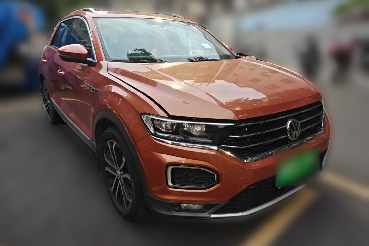 Used Volkswagen T-ROC 2018 280TSI DSG Two-Wheel Drive Comfort Version China VI Standard Front Right 45 Deg