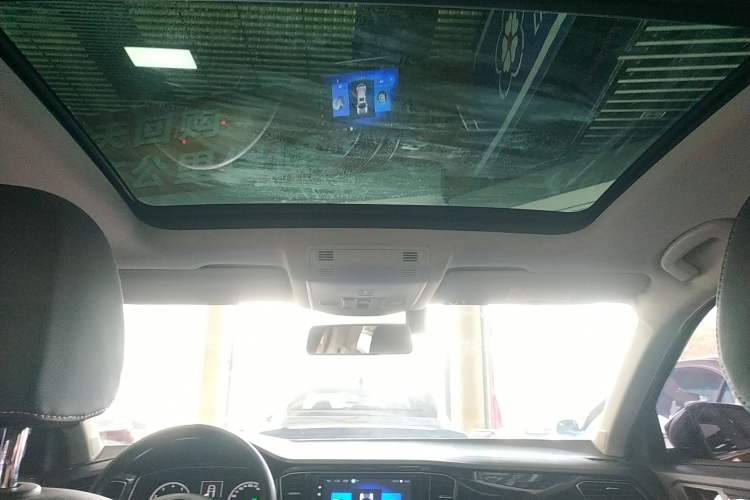 Used Volkswagen T-ROC 2018 280TSI DSG Two-Wheel-Drive Comfort Version China V Standard Headliner