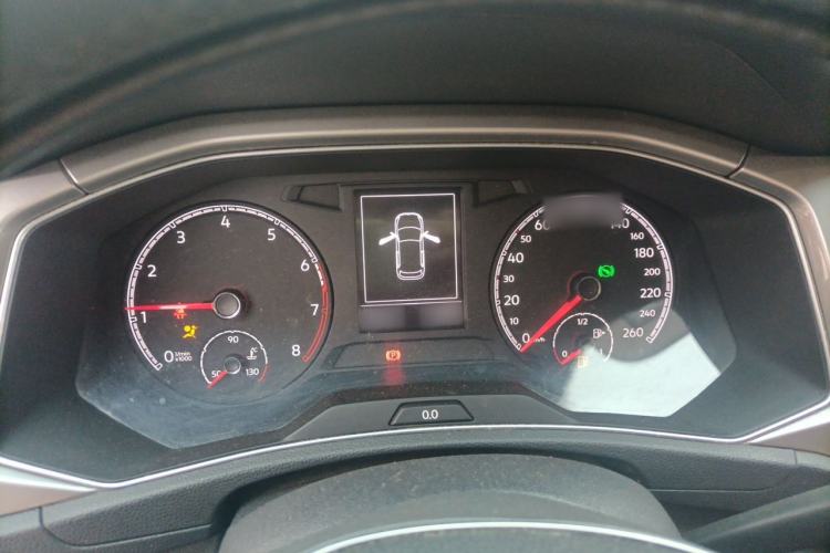Used Volkswagen T-ROC 2018 280TSI DSG Two-Wheel Drive Advanced Version China V Emission Standard Instrument Cluster