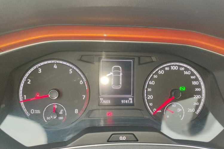Used Volkswagen T-ROC 2018 280TSI DSG Two-Wheel Drive Advanced Version China V Emission Standard Instrument Cluster