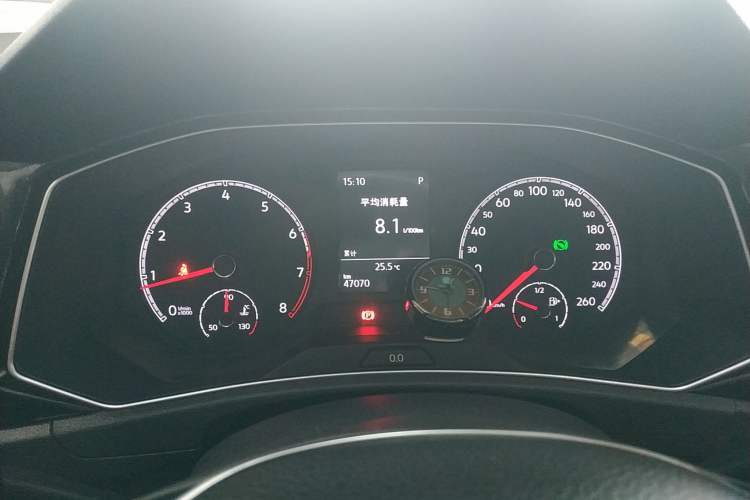 Used Volkswagen T-ROC 2018 280TSI DSG Two-Wheel-Drive Comfort Version China V Standard Instrument Cluster