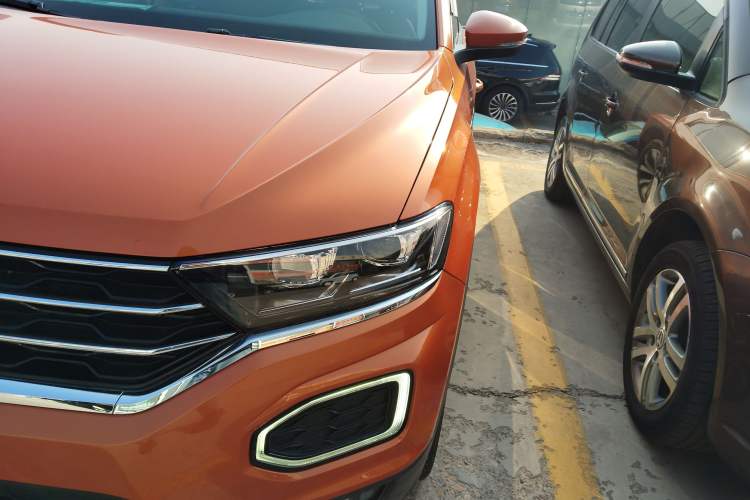 Used Volkswagen T-ROC 2018 280TSI DSG Two-Wheel-Drive Comfort Version China V Standard Left Front Headlight