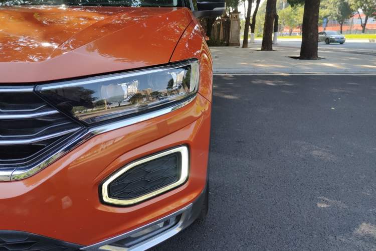 Used Volkswagen T-ROC 2018 280TSI DSG Two-Wheel-Drive Comfort Version China V Standard Left Front Headlight