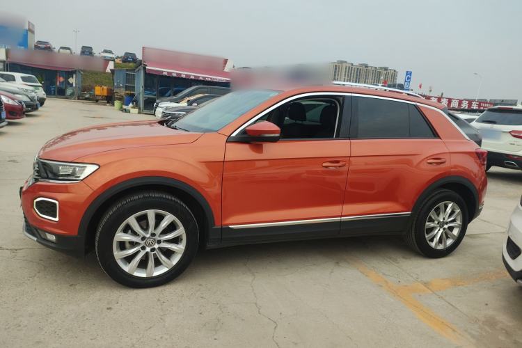Used Volkswagen T-ROC 2018 280TSI DSG Two-Wheel Drive Advanced Version China V Emission Standard Left Side