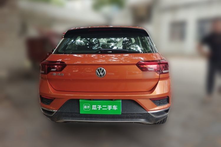Used Volkswagen T-ROC 2018 230TSI DSG Two-Wheel Drive Advanced Version China V Standard Rear