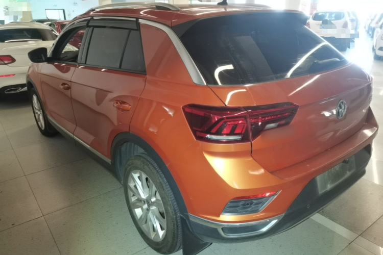 Used Volkswagen T-ROC 2018 280TSI DSG Two-Wheel Drive Advanced Version China V Emission Standard Rear Left 45 Deg