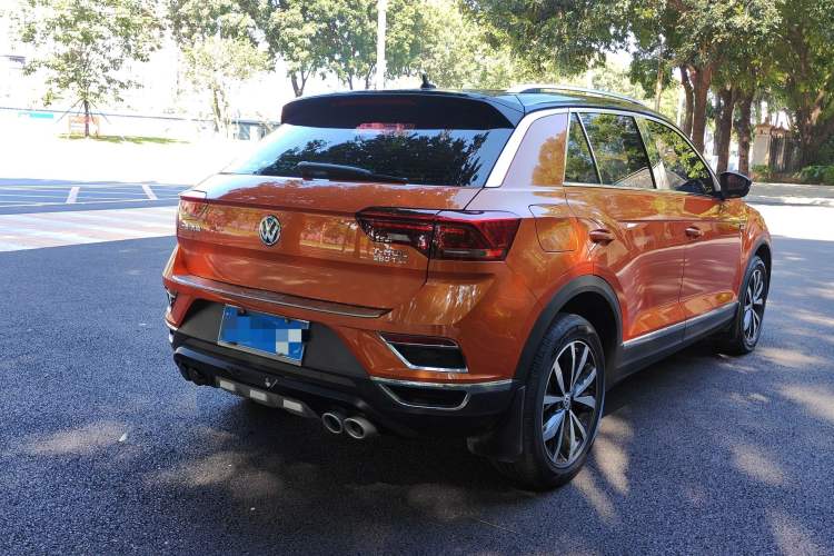 Used Volkswagen T-ROC 2018 280TSI DSG Two-Wheel-Drive Comfort Version China V Standard Rear Right 45 Deg