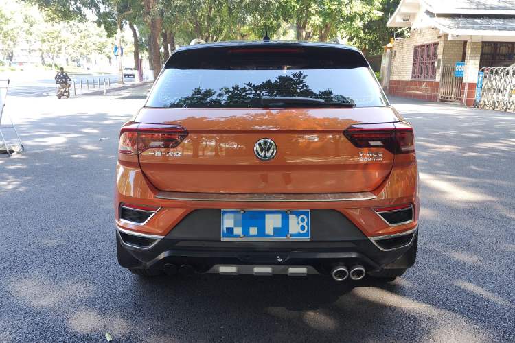 Used Volkswagen T-ROC 2018 280TSI DSG Two-Wheel-Drive Comfort Version China V Standard Rear