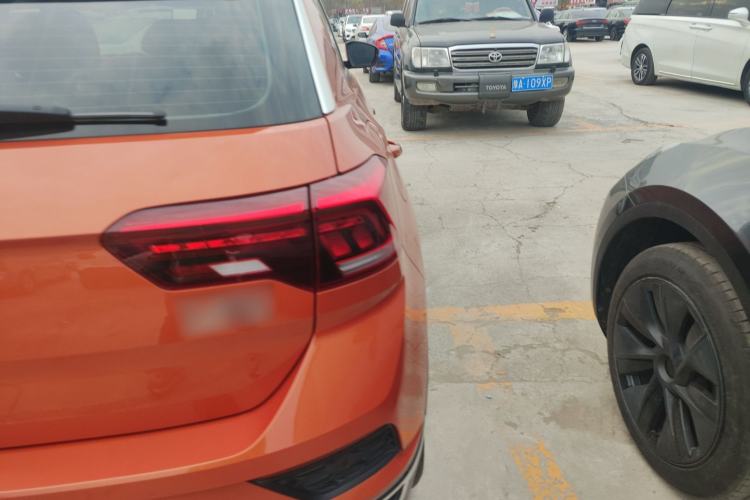 Used Volkswagen T-ROC 2018 280TSI DSG Two-Wheel Drive Advanced Version China V Emission Standard Right Rear Taillight