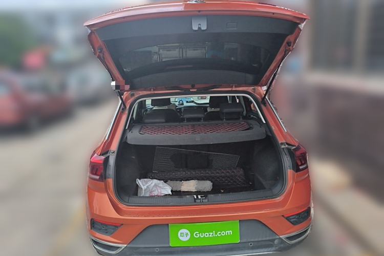 Used Volkswagen T-ROC 2018 280TSI DSG Two-Wheel-Drive Comfort Version China V Standard Trunk