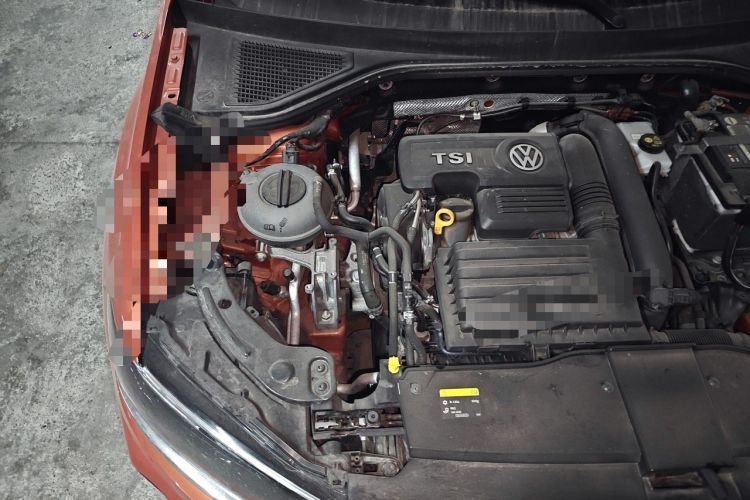 Used Volkswagen T-ROC 2018 280TSI DSG Two-Wheel-Drive Comfort Version China V Standard Engine Bay Right