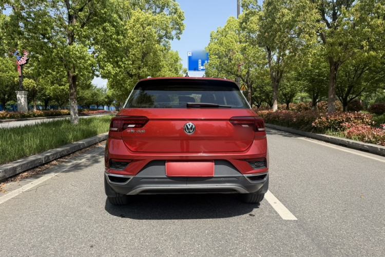 Used Volkswagen T-ROC 2018 280TSI DSG Two-Wheel-Drive Comfort Version China V Standard Exterior 1