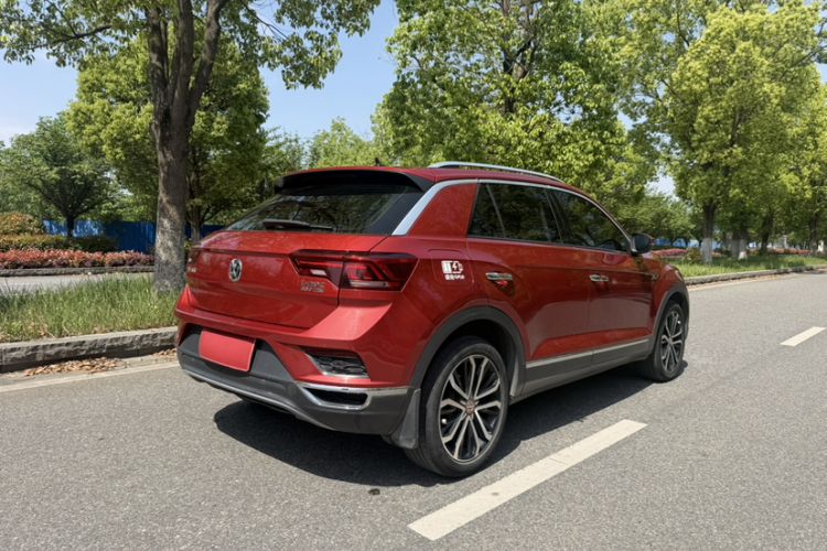 Used Volkswagen T-ROC 2018 280TSI DSG Two-Wheel-Drive Comfort Version China V Standard Exterior 10