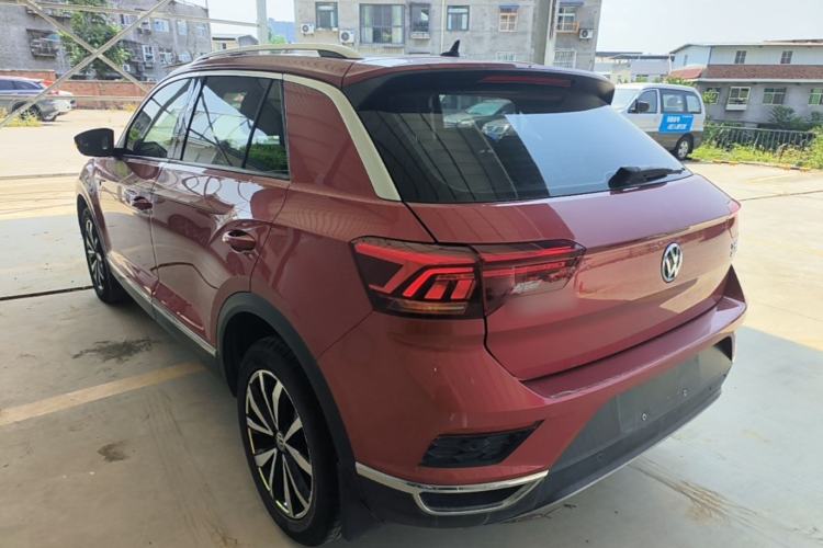 Used Volkswagen T-ROC 2018 280TSI DSG Two-Wheel-Drive Comfort Version China V Standard Exterior 2