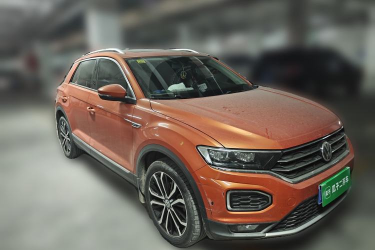Used Volkswagen T-ROC 2018 280TSI DSG Two-Wheel-Drive Comfort Version China V Standard Front Right 45 Deg