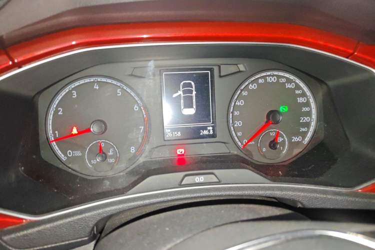 Used Volkswagen T-ROC 2018 280TSI DSG Two-Wheel-Drive Comfort Version China V Standard Instrument Cluster