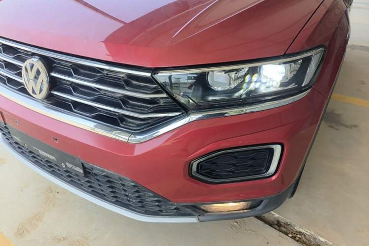 Used Volkswagen T-ROC 2018 280TSI DSG Two-Wheel-Drive Comfort Version China V Standard Left Front Headlight