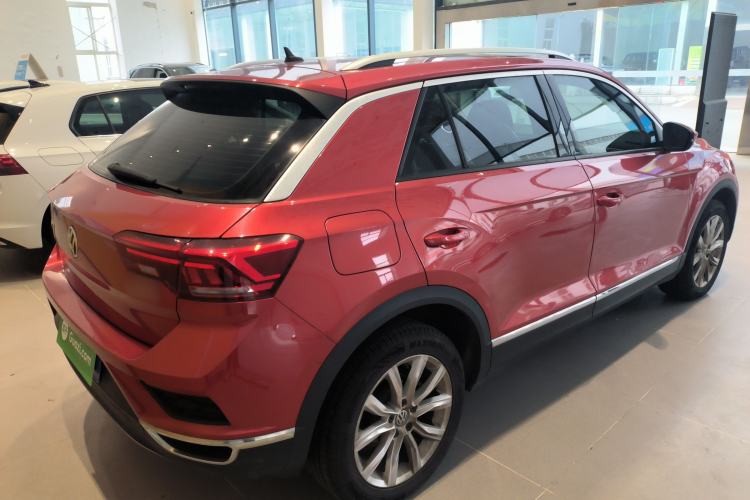 Used Volkswagen T-ROC 2018 230TSI DSG Two-Wheel Drive Advanced Version China V Standard Rear Right 45 Deg