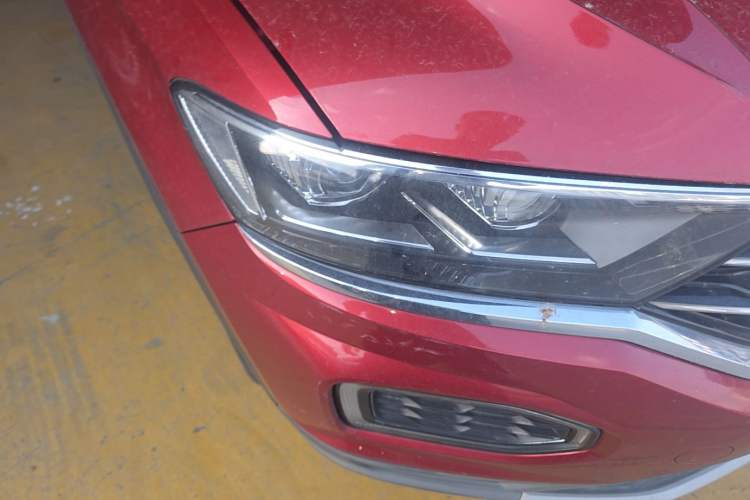 Used Volkswagen T-ROC 2018 280TSI DSG Two-Wheel Drive Advanced Version China V Emission Standard Right Front Headlight