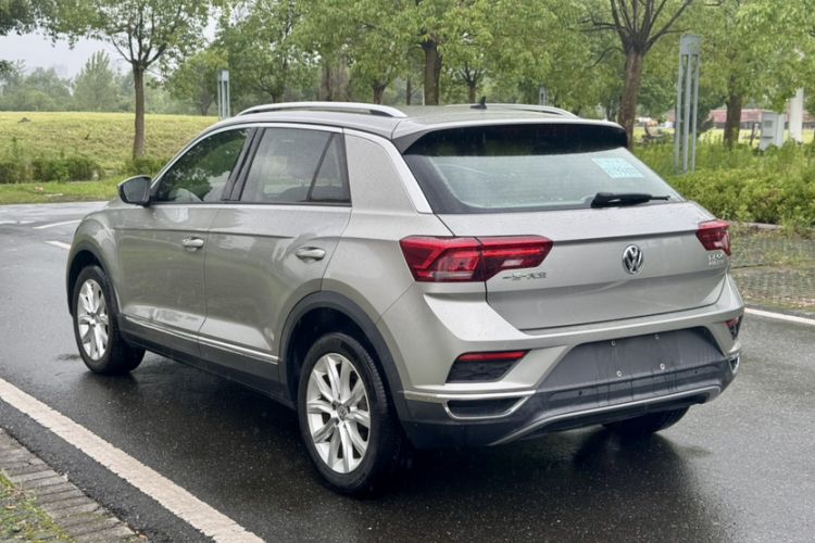 Used Volkswagen T-ROC 2018 230TSI DSG Two-Wheel Drive Advanced Version China V Standard Exterior 1