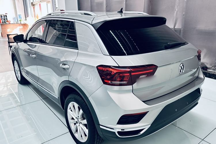 Used Volkswagen T-ROC 2018 230TSI DSG Two-Wheel Drive Advanced Version China V Standard Exterior 6