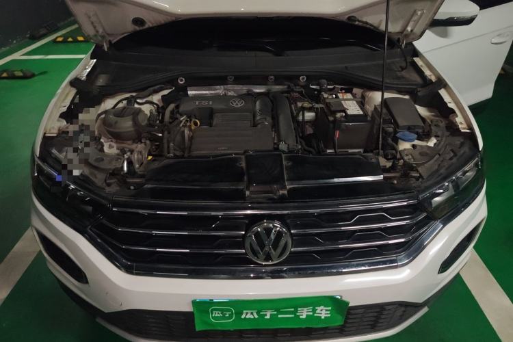 Used Volkswagen T-ROC 2018 280TSI DSG Four-Wheel Drive Comfort Version China V Standard Engine Bay