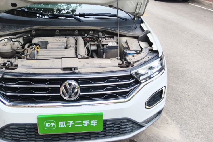 Used Volkswagen T-ROC 2018 230TSI DSG Two-Wheel Drive Advanced Version China V Standard Engine Bay Left