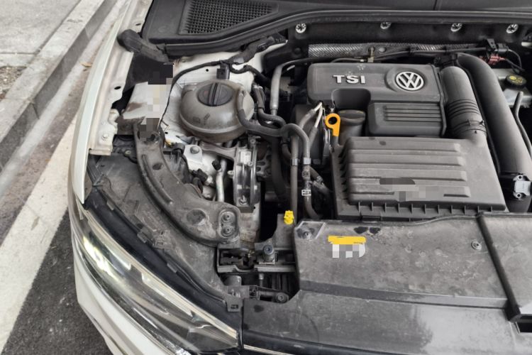 Used Volkswagen T-ROC 2018 280TSI DSG Two-Wheel-Drive Comfort Version China V Standard Engine Bay Right