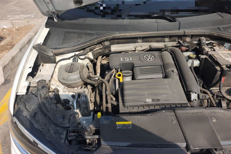 Used Volkswagen T-ROC 2018 280TSI DSG Two-Wheel-Drive Comfort Version China V Standard Engine Bay Right