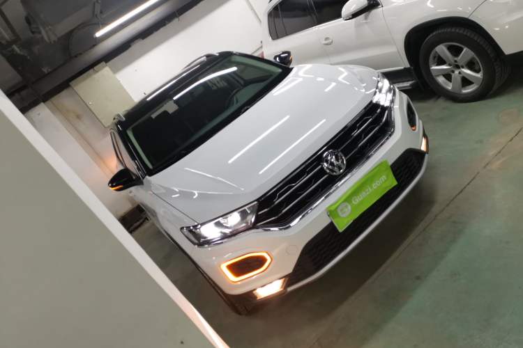 Used Volkswagen T-ROC 2018 280TSI DSG Two-Wheel Drive Advanced Version China V Emission Standard Exterior 2