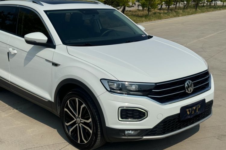 Used Volkswagen T-ROC 2018 280TSI DSG Two-Wheel-Drive Comfort Version China V Standard Exterior 2