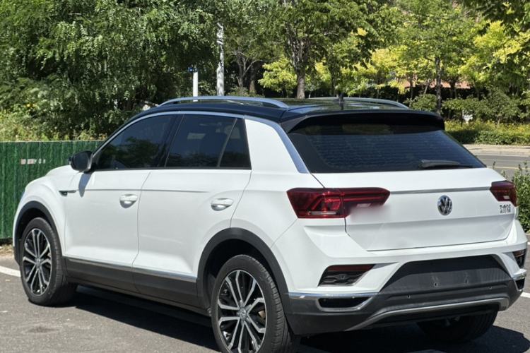 Used Volkswagen T-ROC 2018 280TSI DSG Two-Wheel-Drive Luxury Version China V Emission Standard Exterior 3