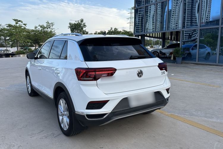 Used Volkswagen T-ROC 2018 230TSI DSG Two-Wheel Drive Advanced Version China V Standard Exterior 3