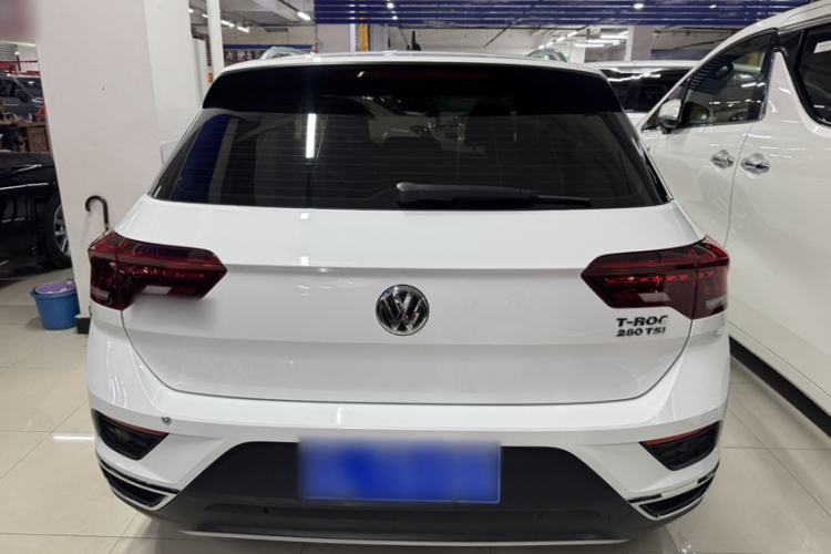 Used Volkswagen T-ROC 2018 280TSI DSG Four-Wheel Drive Luxury Version China V Emission Standard Exterior 4