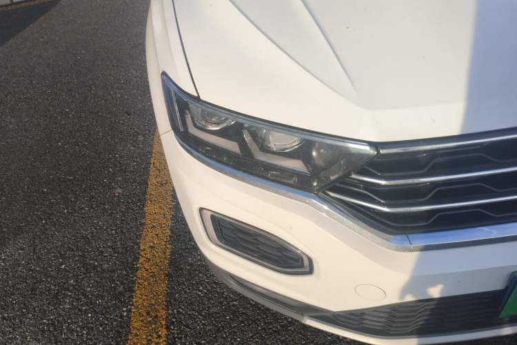 Used Volkswagen T-ROC 2018 280TSI DSG Two-Wheel-Drive Comfort Version China V Standard Exterior 6