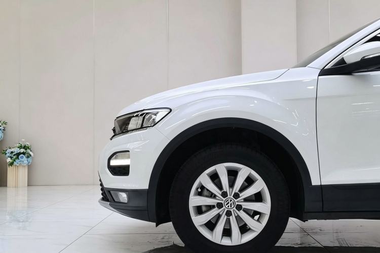 Used Volkswagen T-ROC 2018 230TSI DSG Two-Wheel Drive Fashion Edition China V Standard Exterior 6