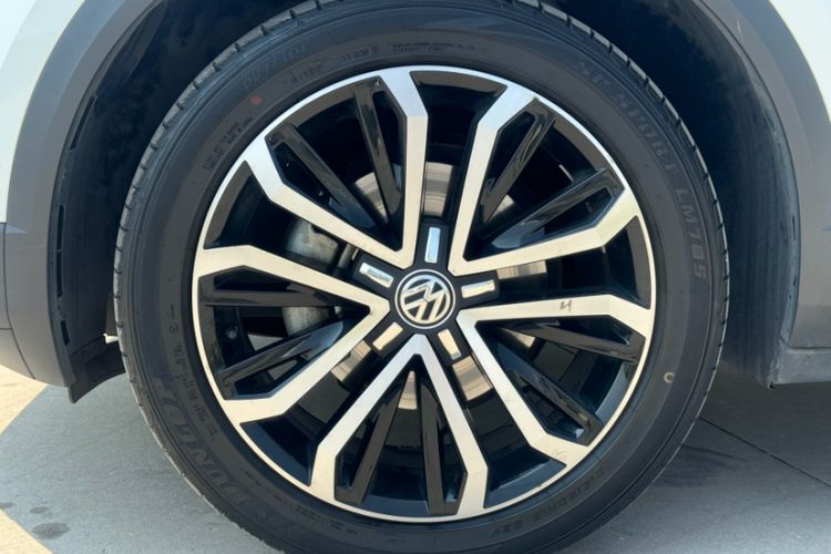 Used Volkswagen T-ROC 2018 280TSI DSG Two-Wheel-Drive Comfort Version China V Standard Exterior 6