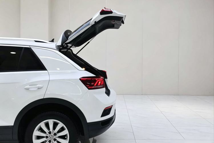 Used Volkswagen T-ROC 2018 230TSI DSG Two-Wheel Drive Fashion Edition China V Standard Exterior 7