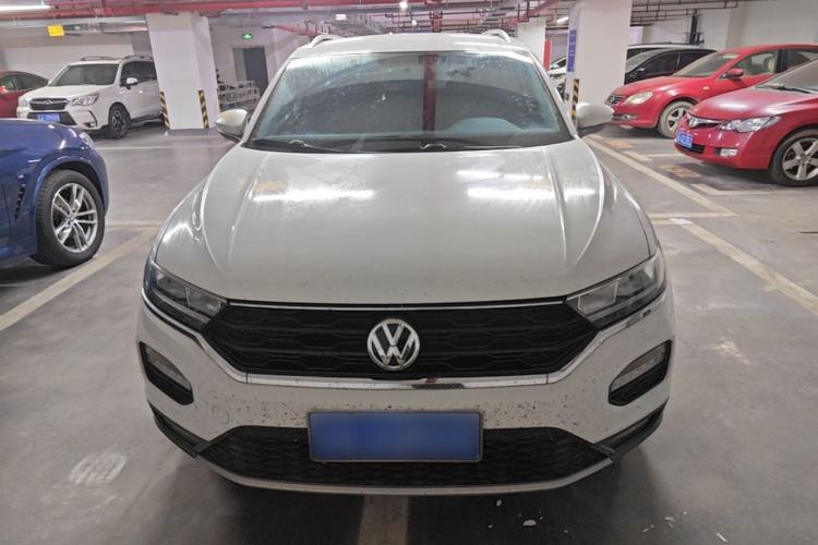 Used Volkswagen T-ROC 2018 230TSI DSG Two-Wheel Drive Fashion Edition China V Standard Front