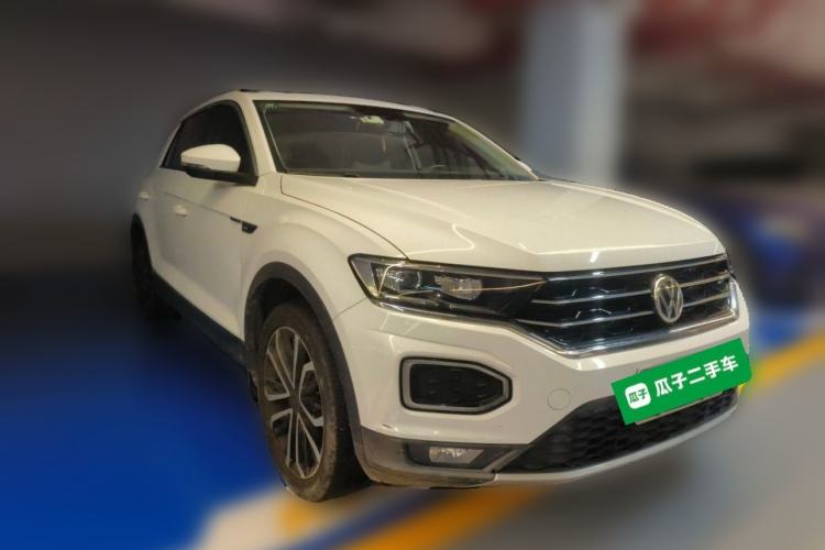 Used Volkswagen T-ROC 2018 280TSI DSG Two-Wheel Drive Comfort Version China VI Standard Front Right 45 Deg